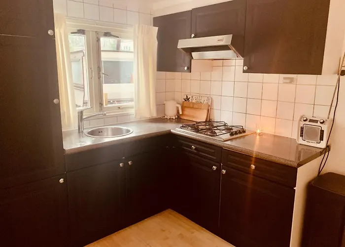 'back To Nature' Bospark Ijsselheide Veluwe Chalet *